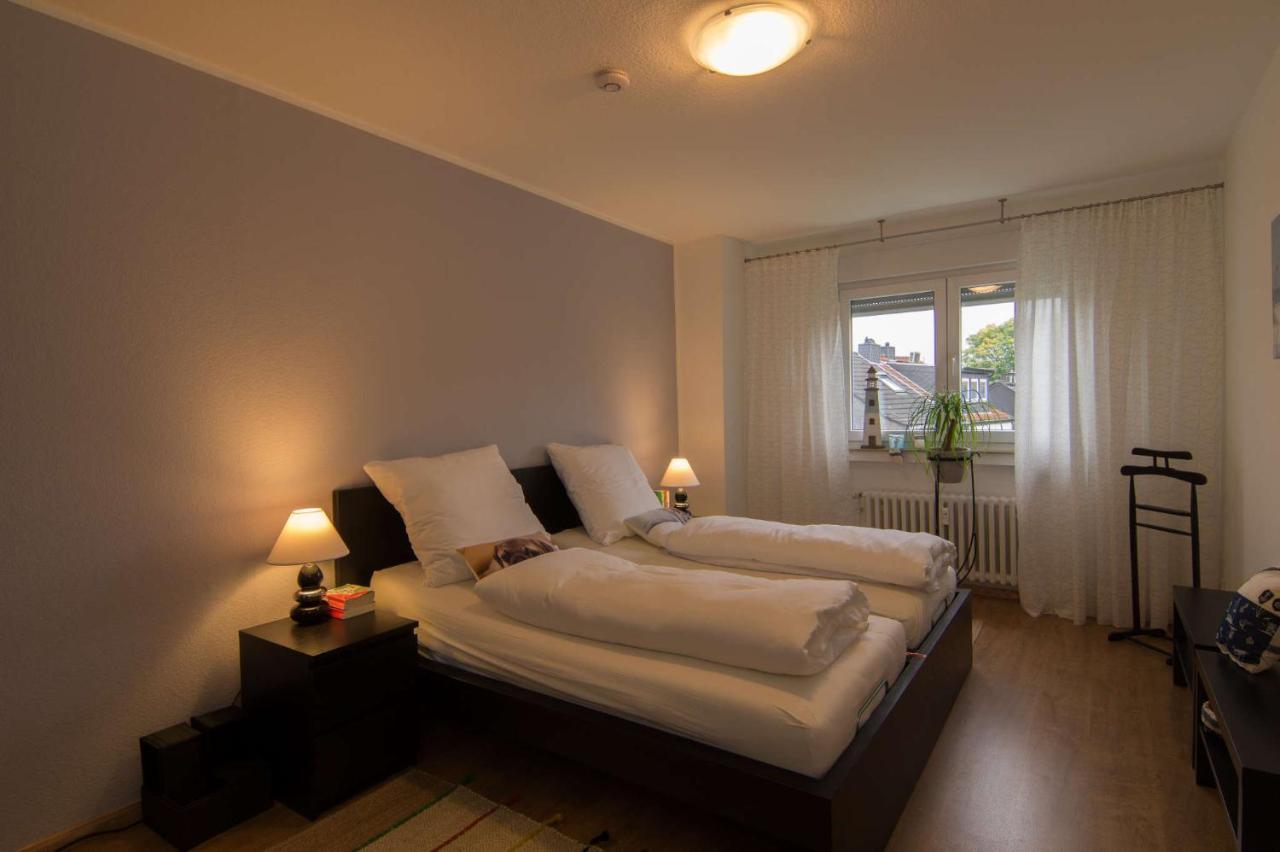 Ferienwohnung 'Zimmer Frei' Гелзенкирхен Екстериор снимка